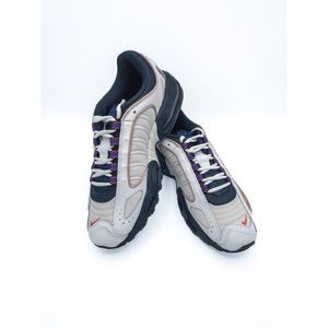 Nike Air Max Tailwind IV SE - size 10